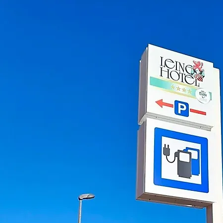 Leine Hotel 4*